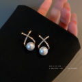 New E 925 Needle Beaded Letter-Printing Pearl tud Earring Korean imple And Compact weet Elegance Earring All-Match Earring Wholeale. 