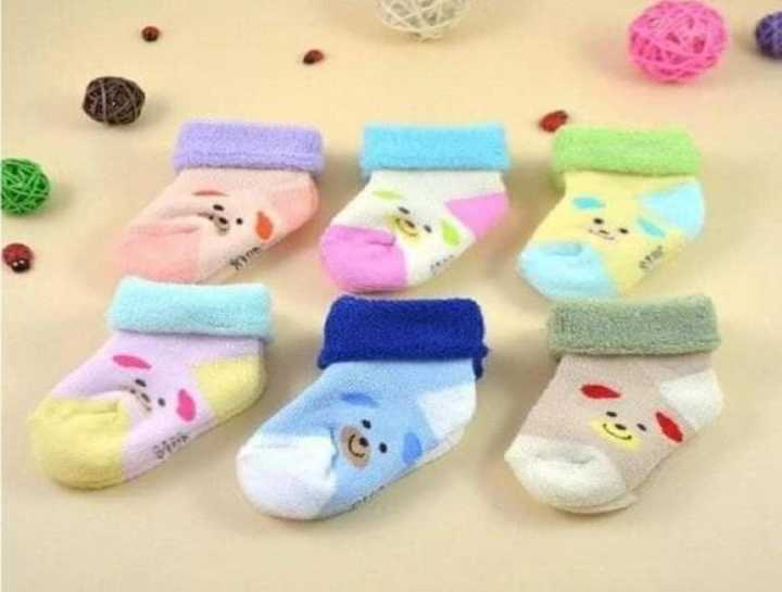 Pack%20Of%203%20Baby%20Socks%200-6%20Months%20For%20Winter%20and%20Summer%20%7C%20Baby%20Socks%20For%20Baby%20Boy%20&%20Baby%20Girl%20-%20Image%202