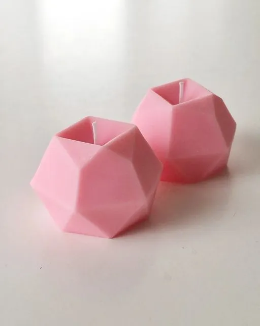 Daimond%20Shape%20Wax%20Candle%20Aesthetic%20Decor%20Scented%20Candle%20-%20Image%205