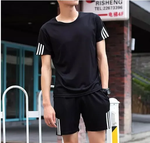 Men,s%20Gyms%20T%20Shirts%20And%20Shorts%20Two%20Piece%20Tracksuit%20Quick%20Dry%20Breatheable%20Sets%20For%20Workout%20Running%20Tennis%20-%20Image%205