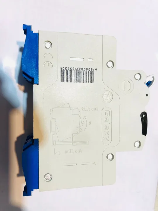 Double%20Pole%20Safety%20Circuit%20breaker%2032A%2063A%20AC%20By%20Sara%20-%20Image%202