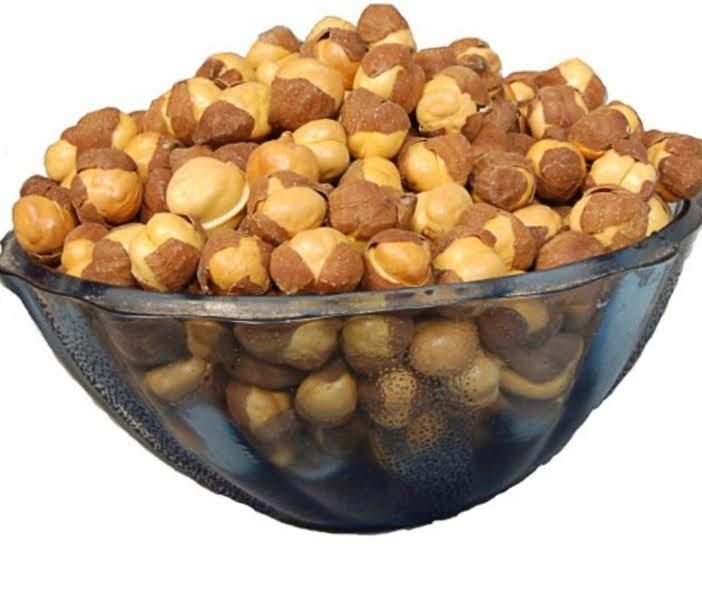 Roasted chaney with shell 1000 gram pack bhuna chaney Best quality Chickpeas with shell