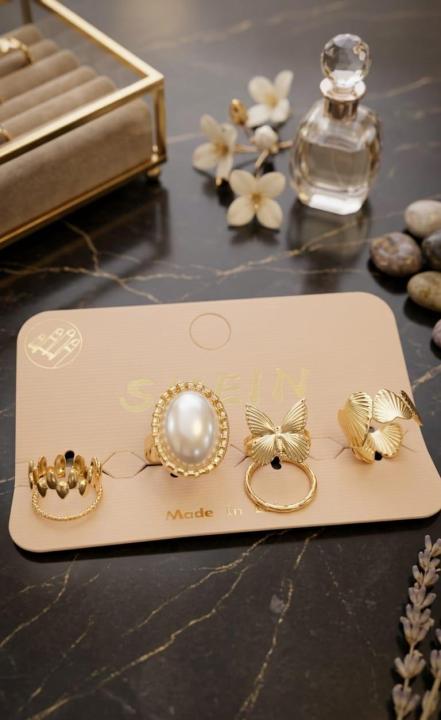 Pack%20of%2010%20-%20Adjustable%20Finger%20Rings%20For%20Girls%20-%20Golden%20Black%20and%20Silver%20Colour%20-%20Attractive%20Ring%20-%20Image%202