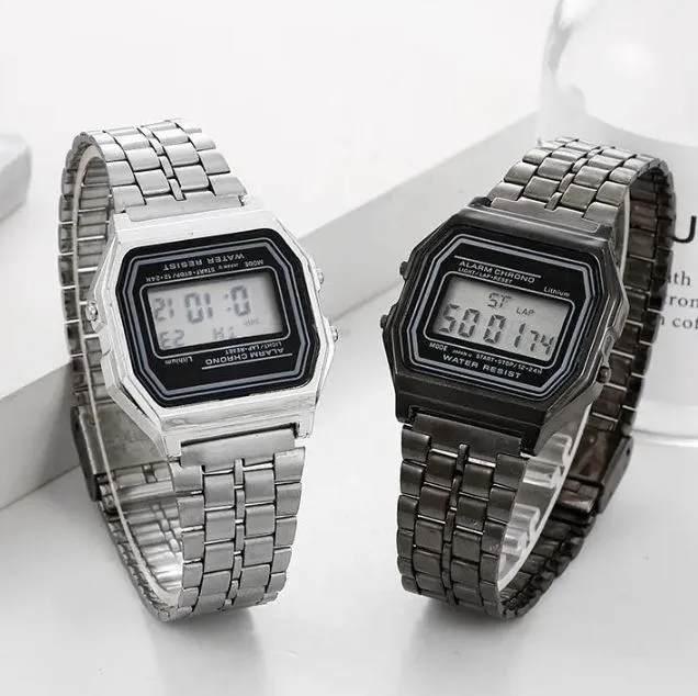 Vintage%20Silver%20Classic%20Digital%20Wrist%20Watch%20for%20girls%20-%20Image%204