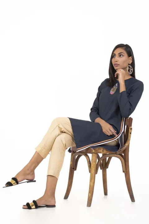 EGO%20Fall%20Collection%202019%20%20Cool%20Rabbit%20%20Navy%20Cotton%20Kurti%20For%20Women%20-%20Image%203