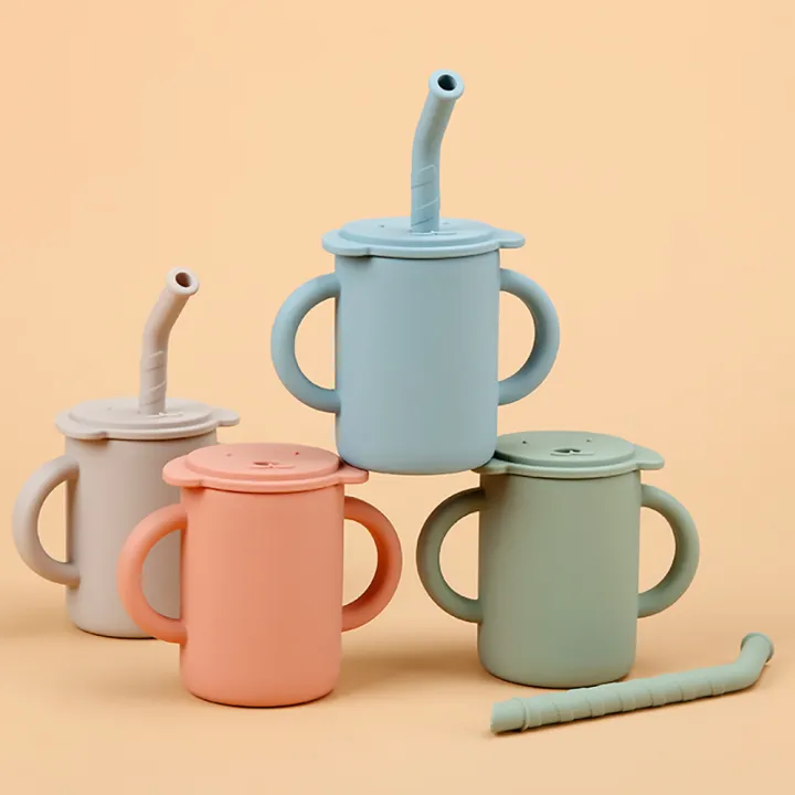Premium%20Silicone%20Baby%20Feeding%20Cup%20with%20Straw%20Lid,%20Leak-Proof%20&%20Portable%20Storage%20Container,%20Unisex%20100ml%20-%20-%20Image%209