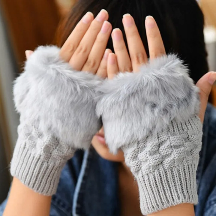 Fashion%20Girls%20Winter%20Faux%20Fur%20Knit%20Fingerless%20Gloves%20with%20Arm%20Warmer%20Option%20-%20Image%205
