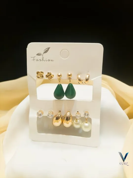 Womens%20Fancy%20Ear'rings%20&%20Hair%20Clips%20Card%20-%20Image%202