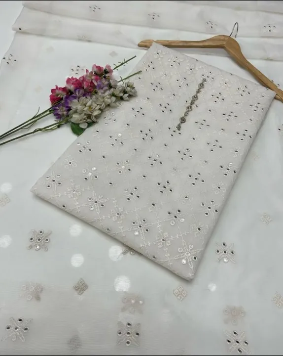 SANIA.B%20%7CMost%20Demanded%20Article%202023%7C%202Piece%20Net%20Plastic%20Mirror%20Worked%20Shirt%20And%20Dupatta%20-%20Image%204