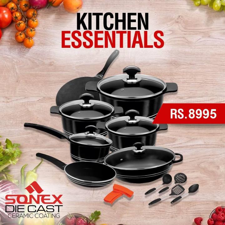 SONEX%20Deluxe%20Plus%20Gift%20Pack%20-%2018%20Pieces%20-%20Die%20Cast%20-%20PTF%20Non%20Stick%20Coating%20with%20Glass%20Lid%20-%20Black%20-%20Image%203