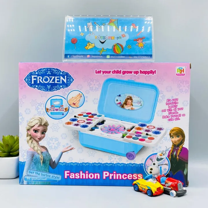 Briefcase%20Make%20Up%20Toys%20For%20Girls,%20Fashion%20Make%20Up%20Set%20With%20Mirror%20Washable%20Kids%20Makeup%20Kit,%20Portable%20Box%20Trolley%20Case%20Set%20,%20Cosmetic%20Case,%20Beauty%20Dressing%20Eye%20Shadow,%20Nail%20polish%20Children's%20Cosmetics%20Best%20Makeup%20Set%20Toys%20For%20Girls%20-%20Image%204