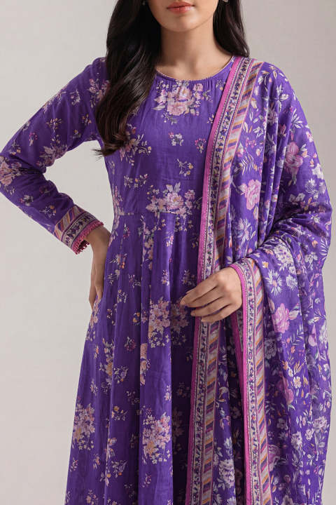 Saya%20Unstitched%20Printed%20Lawn%202%20Piece%20Suit%20For%20Women%20(Shirt/Dupatta)%20-%20Unstitched%20Fabric%20For%20Women%20-%20SUMMER%202026%20GILDED%20PETALS%20-%20Image%203