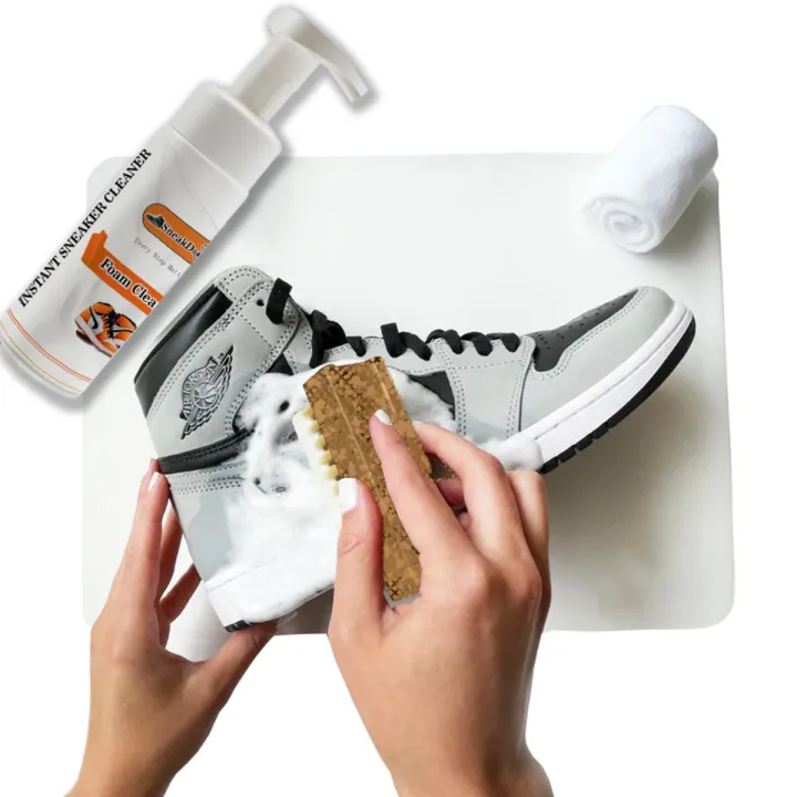 Foam%20Cleaner%20for%20Sneakers%20-%20Best%20Shoe%20Cleaning%20Solution%20with%20Foam%20Technology%20%7C%20Sneaker%20Cleaning%20Kit%20%7C%20Jordan%20and%20Athlete%20Shoes%20Cleaner%20-%20Image%202