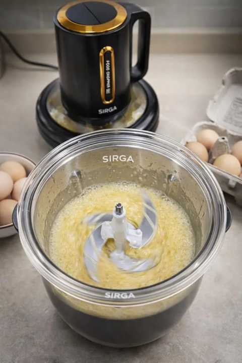 Original%20Electric%20Meat%20Grinder%202L/3L%20%20Stainless%20Steel%20Food%20Chopper%20for%20Meat,%20Vegetables,%20Onion%20&%20More%20and%20Body%20Design%20Beatiful%20Durable%20electric%20meat%20choper%20kima%20machine%20-%20Image%203