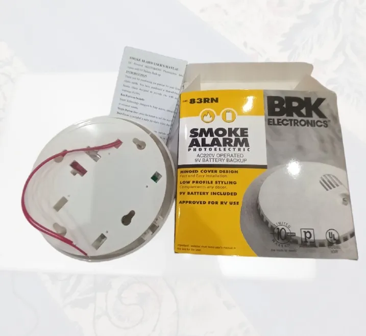 BRK%20Smoke%20Alarm%20220V%20/%209v%20Battery%20Included%20%20Photoelectric%20Smoke%20Detector%20Both%20AC%20and%20DC%20-%20Image%205