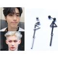 Kpop Idol Jewelry Stray Han Ji Sung Lee Felix Same Triangle Chain Ear Studs Dangle Silver Black Drop Earring Teen Accessories. 