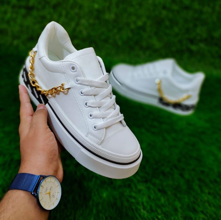 Trending%20Thick-Sole%20Chain%20Sneakers%20for%20Fashionable%20Girls,%20Imported%20Chunky%20Girls%20trending%20shoes%20-%20Image%202