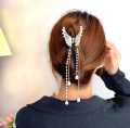 Butterfly Hair catcher with chains Clip Hollow Pearl Rhinestone Hair Grip Female Shark Clip Hair Clip Fashion Hair Ornaments for Girls & Women. 