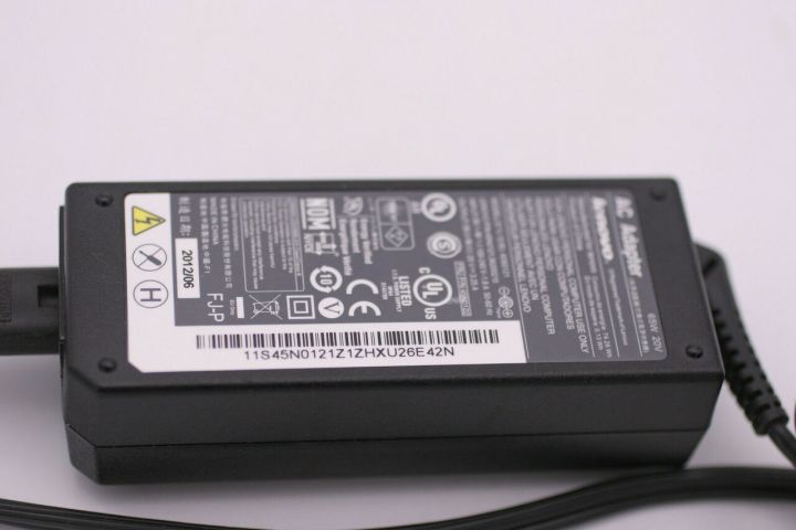 Genuine%20Lenovo%20Laptop%20Charger%2065W%2020V%203.25A%20AC%20adapter%20Power%20Supply%20Without%20Power%20Cable%20-%20Image%203