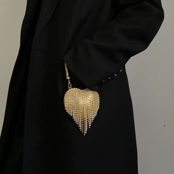 Mini%20Heart%20Shape%20Handbag%20for%20Girls%20&%20Women%20%7C%20Tassel%20Chain%20Strap%20Crossbody%20Bag%20%7C%20Evening%20Party%20Wedding%20Eid%20Clutch%20Purse%20%7C%20Small%20Shoulder%20Bag%20-%20Image%204