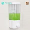 Bathroom Soap Dispenser Transparent Wall Mount Soap Dispenser 500ml Ideal for Home Hotel Bathrooms Squeeze Type Hand Sanitizer Container Wall-mounted Soap Dispenser. 