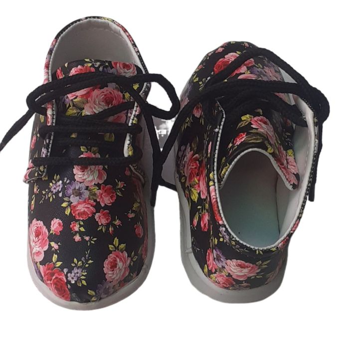 black flowrel baby joggers shoes