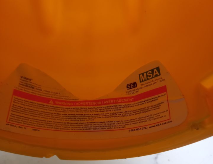 MSA%20V-Gard%20Safety%20Helmet%20Hard%20Hat%20for%20Construction%20Workers%20%20Outdoor%20Work,%20Construction%20Helmet%20for%20Engineers,%20Paint%20Work.%20Labour,%20Site%20Supervisors,%20Inspectors%20-%20Image%208