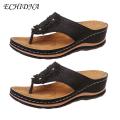 Women Slippers Thick Heel 6 Sizes Flat Beach Women Slippers. 