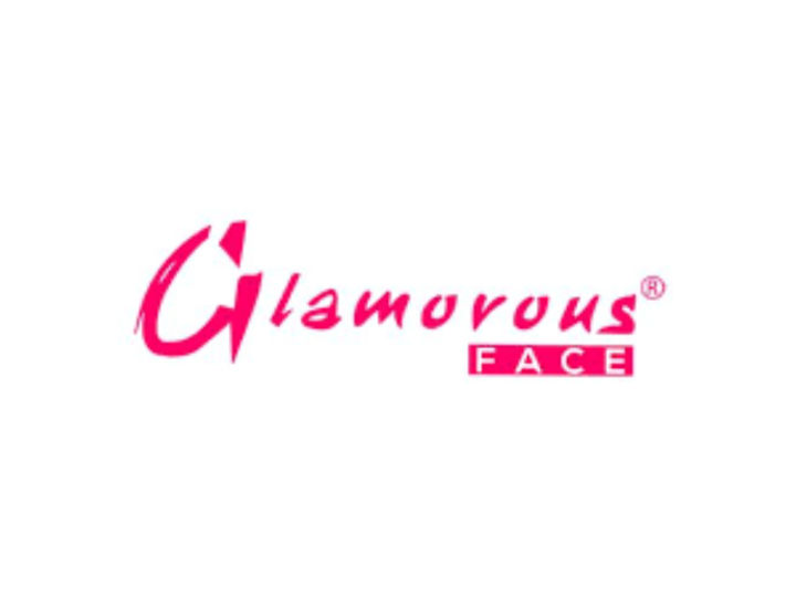 Glamorous%20Face%205%20in%201%20Gold%20Radiance%20Face%20Wash%20100gm%20-%20Image%203