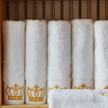 Embroidered Crown White bath towel 5stars Hotel Towels 100% Quality Towel Washcloths towels bathroom Ladies face wash soft towel. 
