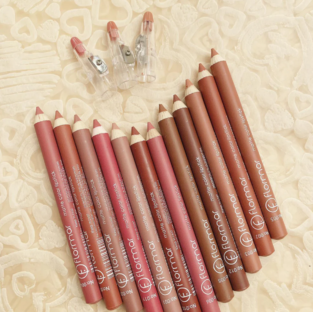 Lipstick%20Pencil%20pack%20of%2012/6/3%20Lip%20liner%20Lip%20Pencil%20-%20Image%204