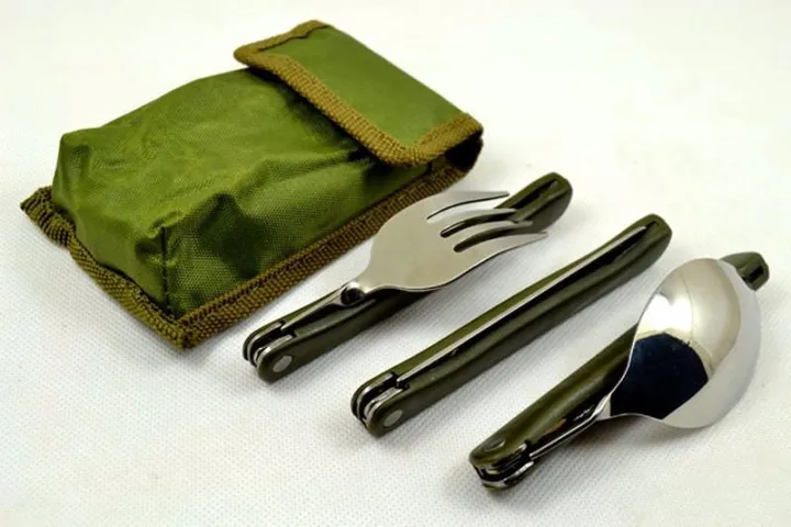 Multifunction%20Outdoor%20Tableware,3%20in%201%20Camping%20Folding%20Spoon%20Fork%20Knife%20Portable%20Cutlery%20Set%20with%20Pounch%20-%20Image%205
