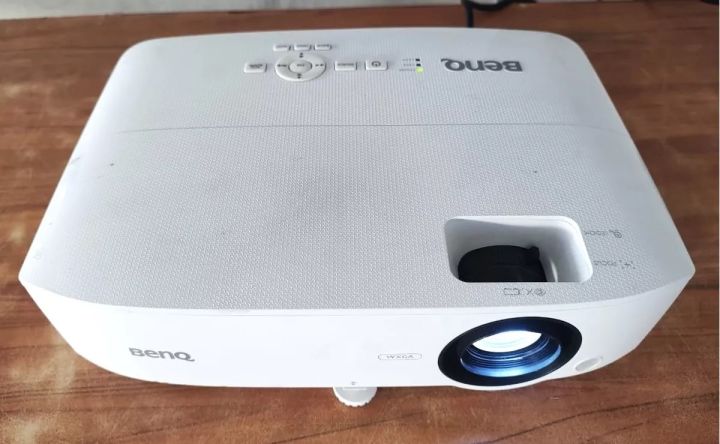 BenQ%20Full%20HD%20DLP%204K%20Projector%20MW533%203,300%20Lumens%20-%20Image%204