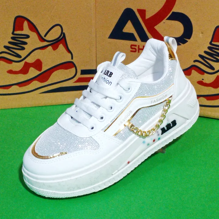 sneakers%20for%20women%20sports%20shoes%20for%20girls%C2%A0%20women%20joggers%20-%20Image%204