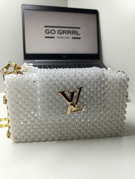 Handmade%20Pearl%20Beaded%20Moti%20Handbag%20for%20Ladies,%20Medium%20Size,%20Waterproof,%20Zipper%20Closure,%20Crossbody%20Strap,%20Casual%20and%20Formal%20Wear%20-%20Image%203