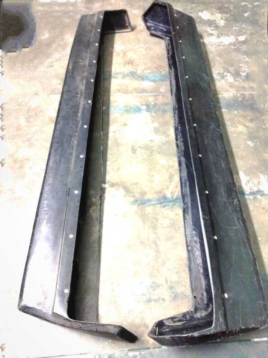 Toyota%20Corolla%20KE70%201982%20KE75%20KE72%20TE71%20DX%20GL%20Bumper%20Set%20Front%20Rear%20-%20Image%203