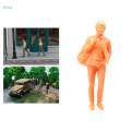 1/64 Scale Model People Resin Diorama Figures for Building Decoration Layout. 