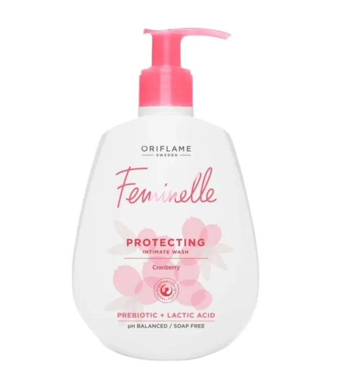 FEMINELLE%20Protecting%20Intimate%20Wash%20Cranberry%20300ml%20-%20Image%203