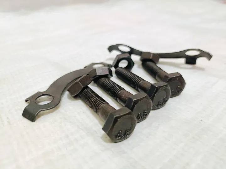 GRARI BOLT KIT BLACK TEMPERED CD70 / SPROCKET BOLT KIT TEMPERED CD70 ...