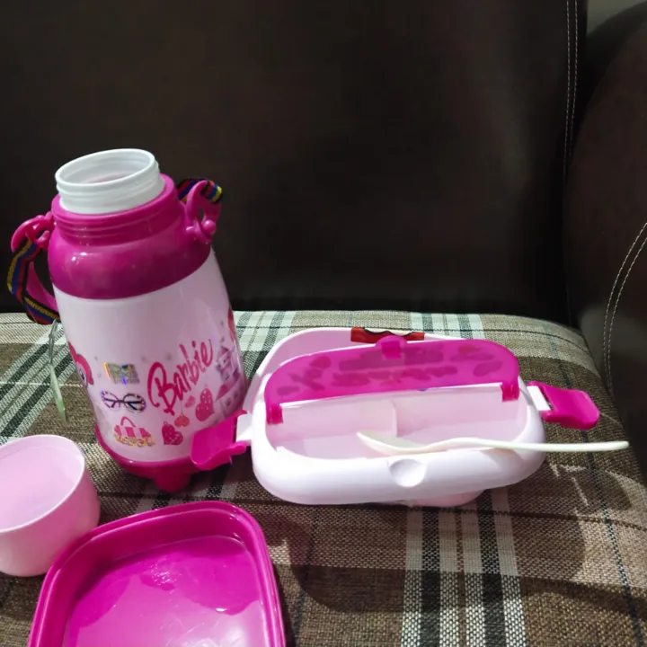 Barbee%20Girls%20Double%20Layer%20Kids%20School%20Lunch%20Box%20with%20Spoon%20And%20Water%20Bottle%20750%20ml%20-%20Image%203