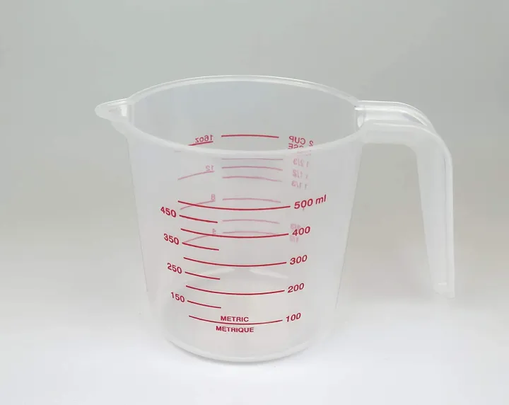 Classic%20Plastic%20Measuring%20Pitcher/Jug%201%20Liter%20-%20Image%203