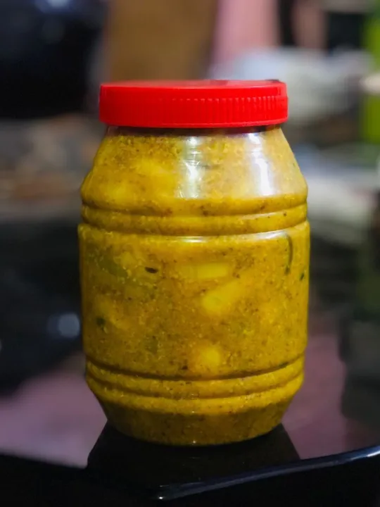 Mixed%20Pickle%20in%20Vinegar%20Mix%20Achar%20Sirka%20Masale%20Wala%20Achar%20-%201%20KG%20-%20100%25%20Original%20Shikarpuri%20Achar%20-%20Special%20Home%20Made%20Shikarpuri%20Pickles%20-%20Image%205