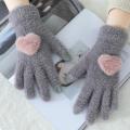 1Pair Women Girls Lovely Fluffy plush Gloves Full Finger Winter Gloves Mittens Cute Love Heart Thick Warm Female Gloves Guantes. 