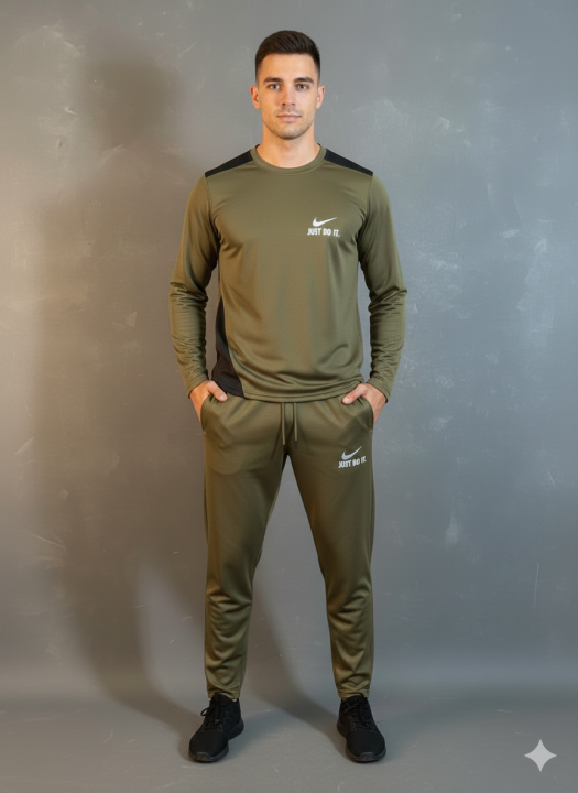 Winter%20Pro%20Fleece%20Tracksuit%20for%20Men%20-%20Premium%20Comfort%20Men%E2%80%99s%20Tracksuit%20%E2%80%93%20Winter%20Collection%20-%20Active%20Fit%20Men%20Tracksuit%20%E2%80%93%20Warm%20&%20Stylish%20-%20Image%205