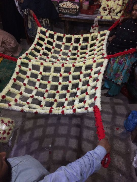 Artificial%20Flowers%20%20Wedding%20Chaadar%20for%20Mehndi%20Engagement%20and%20more%20multi%20fuction%20-%20Image%206