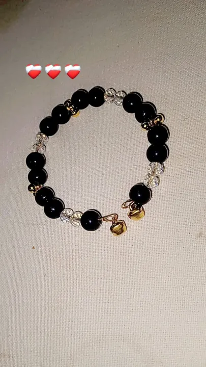 Handmade%20Necklace%20&%20Bangle%20Set%20for%20Women%20%E2%80%93%20Stylish%20Resin%20Jewelry%20Set%20%E2%80%93%20Elegant%20Gift%20for%20Girls%20-%20Image%204