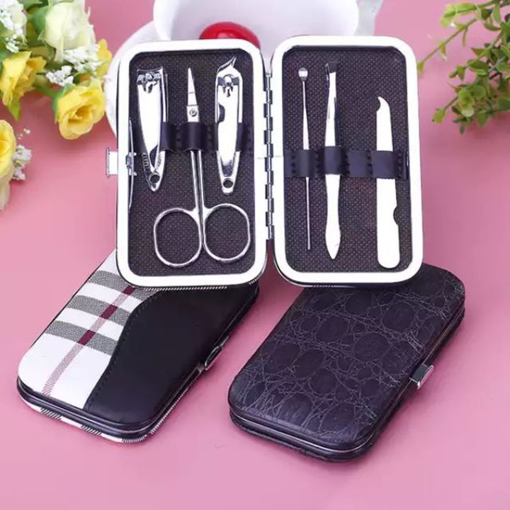 6pcs%20Manicure%20Pedicure%20Kit%20%E2%80%93%20Professional%20Nail%20Clipper%20Trimmer%20Set%20Cleaner%20Cuticle%20Beauty%20Grooming%20Kit%20-%20Stainless%20Steel%20Nail%20Cutter%20-%20Portable%20Travel%20Nail%20Care%20Hygiene%20Kit%20%E2%80%93Multifunctional%20Scissor%20-%20Ear%20Pick%20-%20Image%207