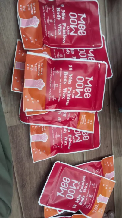 Mee%20Oow%20Full%20Body%20Wax%20for%20Womens%20Orange%20Flavour%20%7C%2010-Min%20Painless%20Wax%20Hair%20Removal,%20Wax%20Powder%20For%20Womens%20for%20Legs,%20Arms%20&%20Bikini%20Area%20%7C%20Herbal%20Wax%20Powder%20for%20Women,s%20with%20No%20Harmful%20Chemicals,%20No%20Irritation,%20No%20Skin%20Rashes%20-%20300%20Gm%20Combo%20Pack%20-%20Image%203