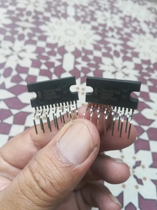Pack%20of%204%20-%202%20pcs%20IC%20TA%207270%20(TA7270P%20Dual%20Audio%20Power%20Amplifier%205.8W)%20%20+%202%20pcs%20IC%20TDA%207057%20(TDA7057AQ%20stereo%20BTL%20output%20amplifier%20-%20Image%204