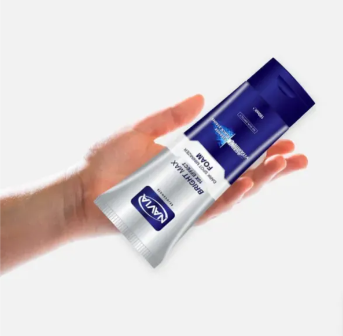 Navia%20Bright%20Max%20Dark%20Spots%20Removal%20Whitening%20Men's%20Face%20Wash%20-%20100%20ml%20-%20Image%203